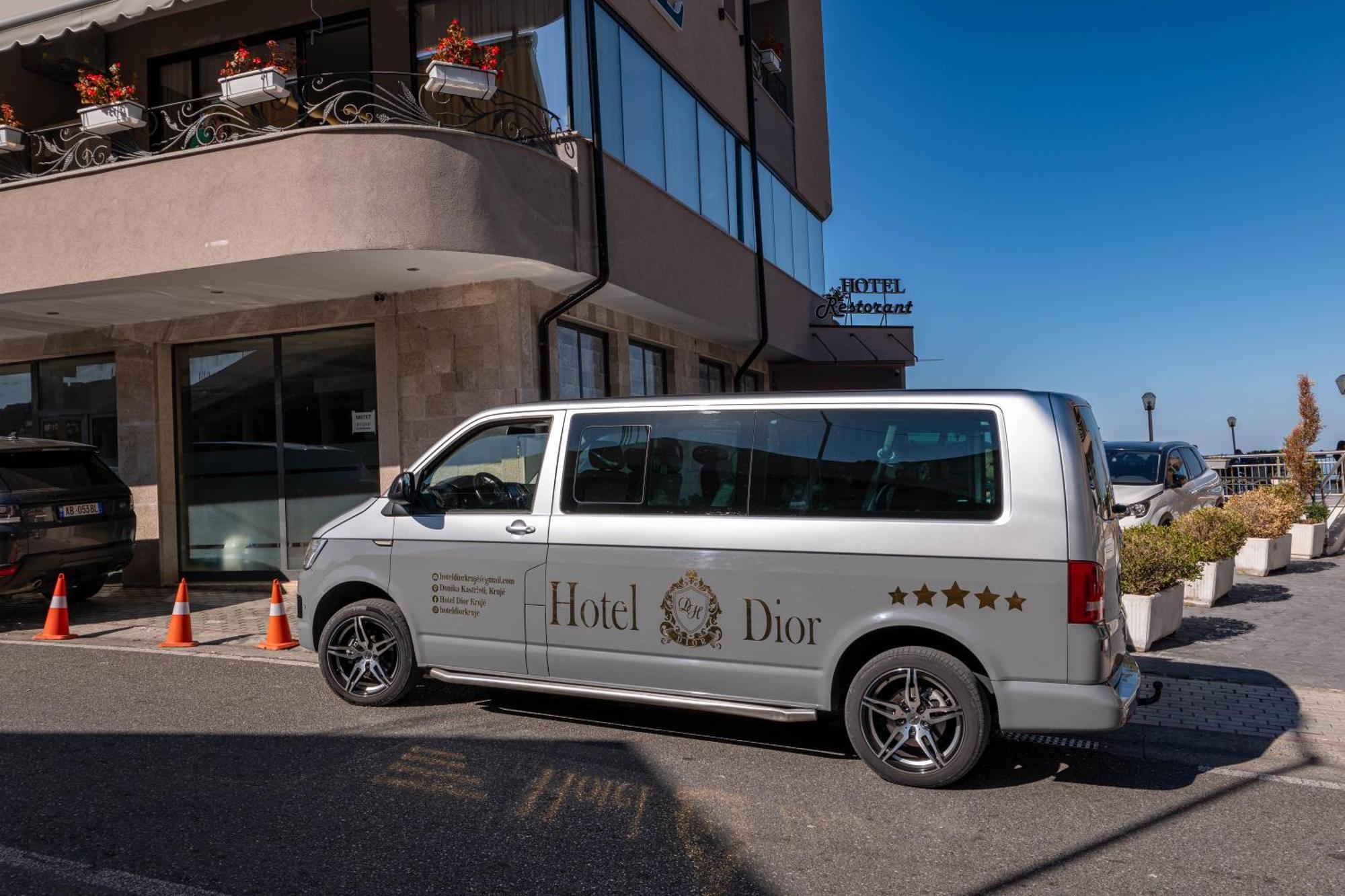Hotel Dior Krujë Exteriör bild