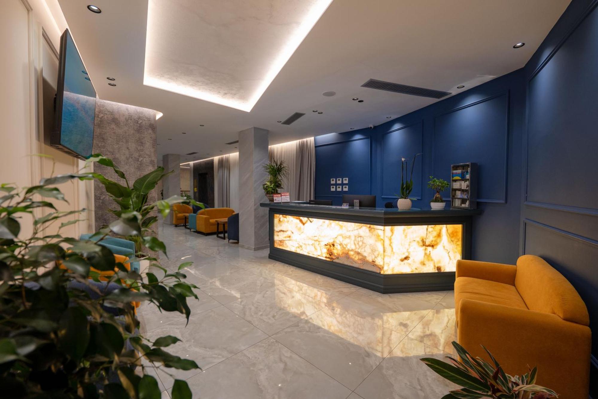 Hotel Dior Krujë Exteriör bild