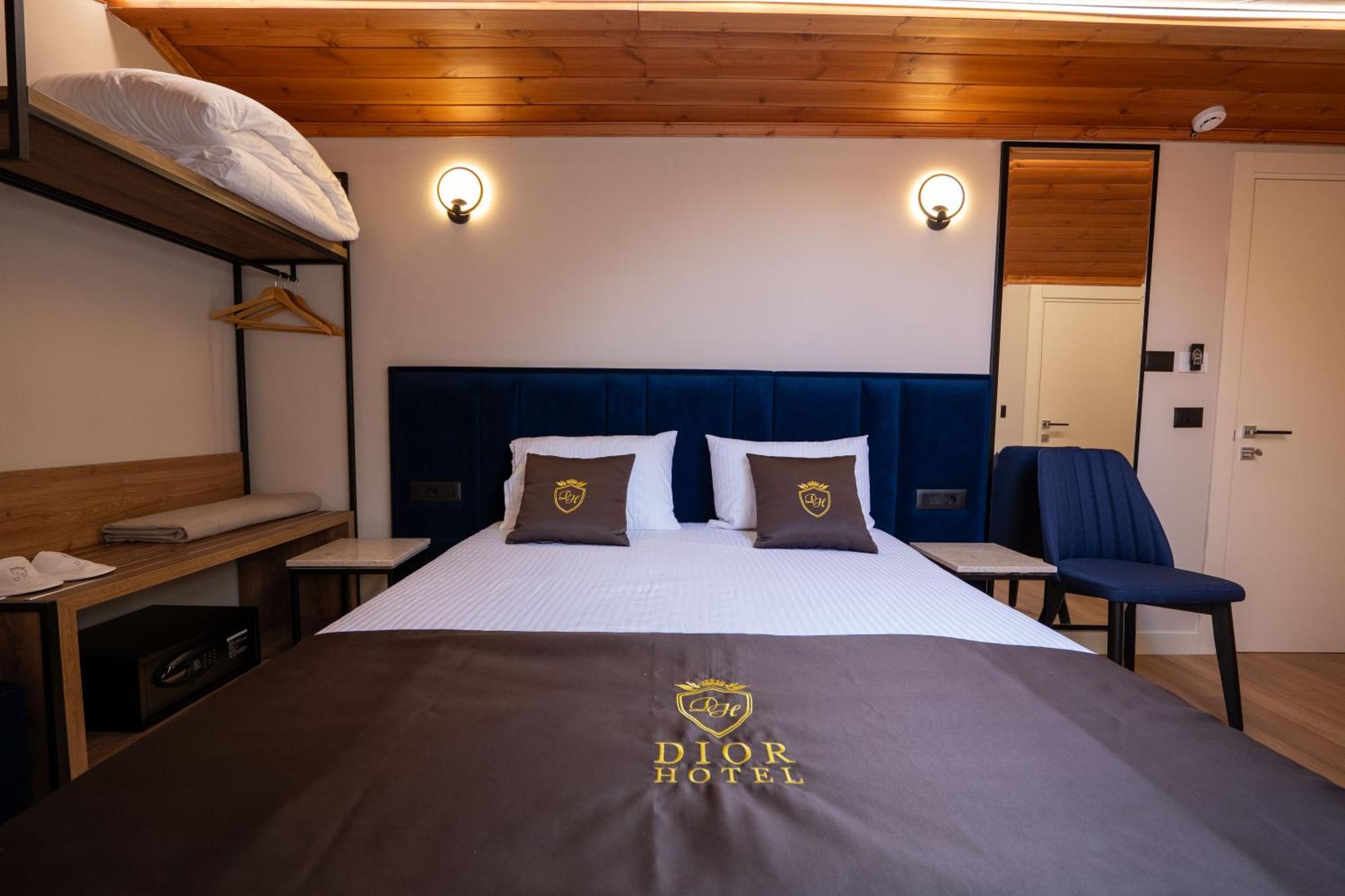Hotel Dior Krujë Exteriör bild